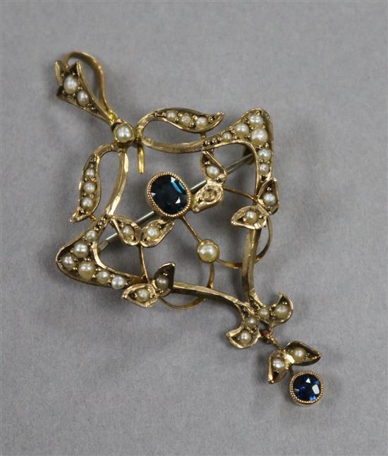 A George V 9ct gold sapphire and seed pearl pendant brooch 5cm